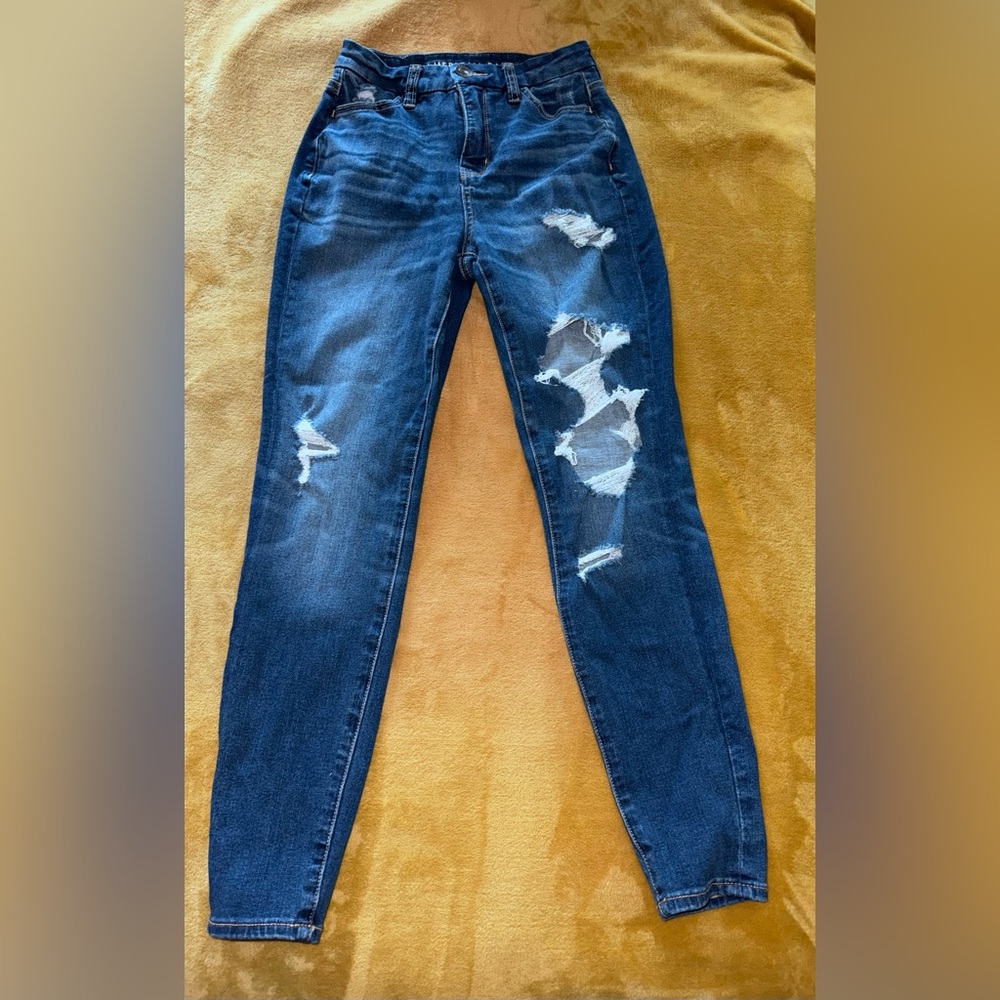 American Eagle destroyed jeans leggings